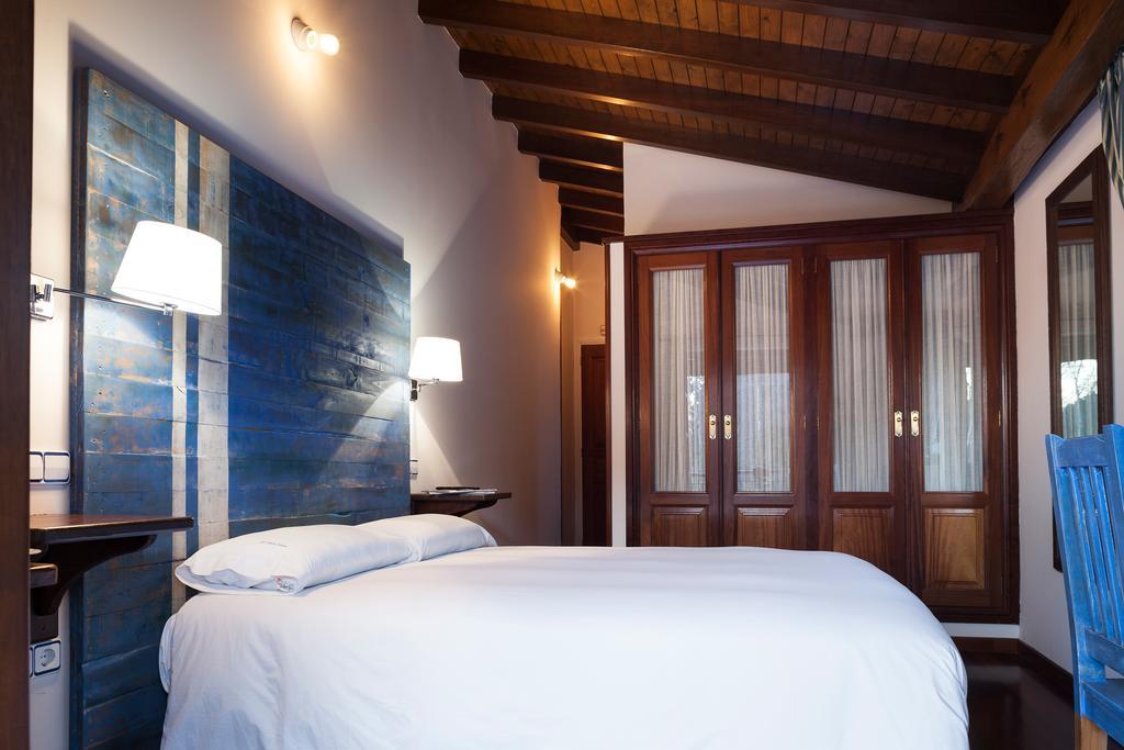 Hotel Restaurante Cabo Vidio Oviñana Zimmer foto
